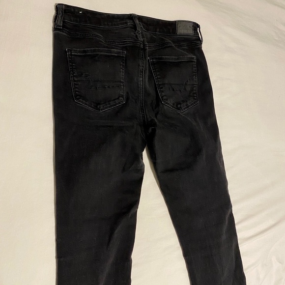 American Eagle Straight Leg High Waisted Jeans - Picture 4 of 5